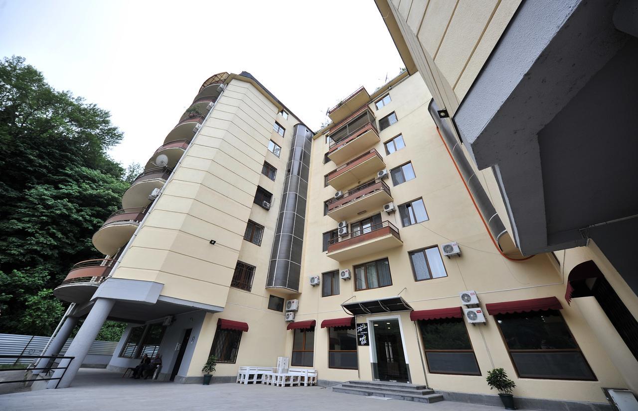 Boho Tiflis Hotel Ngoại thất bức ảnh